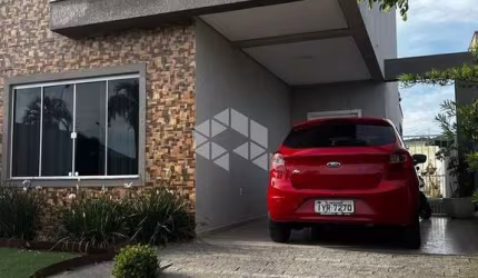 Casa residencial  3 dormitórios