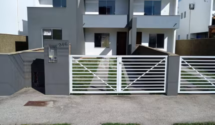 Casa com 2 Dormitórios no bairro São João do Rio Vermelho em Florianópolis/SC