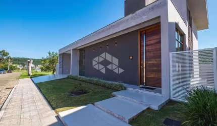 Casa 4 dormitórios em Condomínio na Vargem Grande - Florianópolis/SC