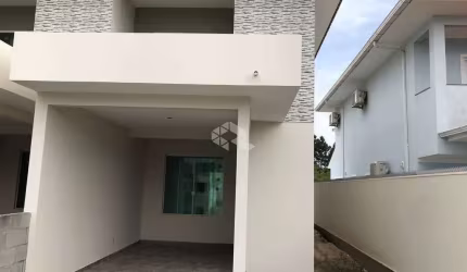 Casa 2 dormitórios sendo 2 suítes nos Ingleses do Rio Vermelho - Florianópolis/SC