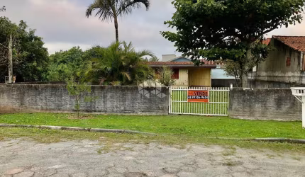 Terreno com 360m2 na Praia de Daniela em Florianópolis