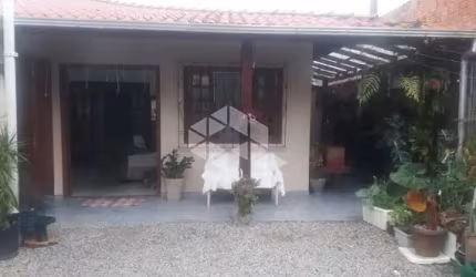 Casa 4 dormitórios no bairro Ingleses do Rio Vermelho em Florianópolis/SC