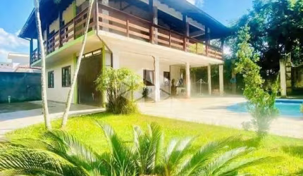 Casa 5 dormitórios com 1 suíte no Rio Vermelho