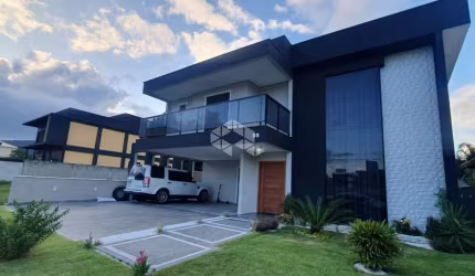 Casa 4 dormitórios/suítes Condomínio Ilha do Arvoredo no Red Park