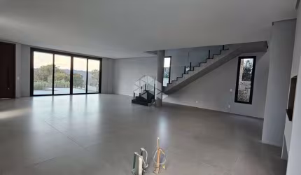 Residência de Alto Padrão no Condomínio Montalcino