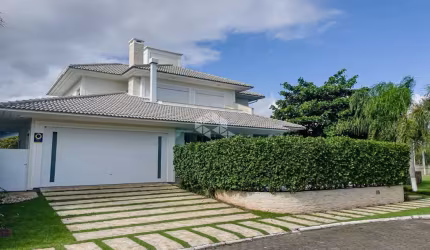 Casa a venda no condominio Casablanca no Cacupé