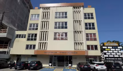 Sala comercial a venda na Trindade