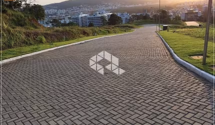 Terreno residencial à venda no Itacorubi, Florianópolis