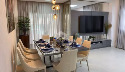 Apartamento 4 Dormitórios com 2 Suite - Meia Praia - Itapema