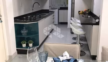 Apartamento 2 Dormitórios sendo 1 Suite - Meia Praia - Itapema