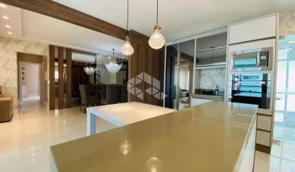 Apartamento com 3 Suítes - Itapema