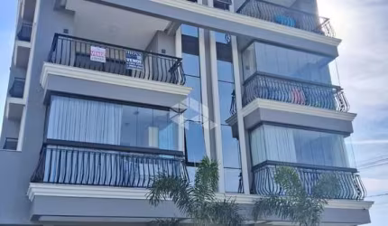 Apartamento com 3 dormitórios sendo 1 suíte em Tijucas, no Bosque da Mata.