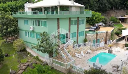 Chácara na subida do Morro do Boi, 69 mil m², casa com piscina e viabilidade de construção