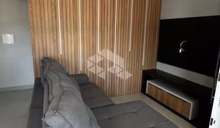Apartamento a 150m do mar, duas suítes, todo mobiliado em Perequê