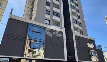 Apartamento pronto com duas suítes e 1 vaga no Perequê.