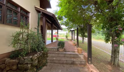 Casa em Ivoti com 2 dormitórios (1 suíte)