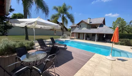 Casa em Ivoti com 4 quartos (3 suítes)