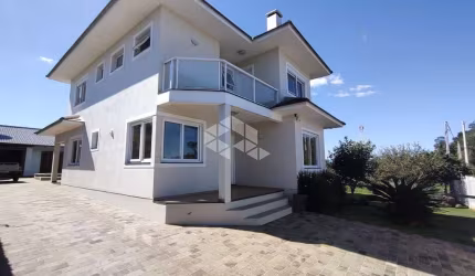 Residência de 259m² no bairro Jardim do Alto - Ivoti