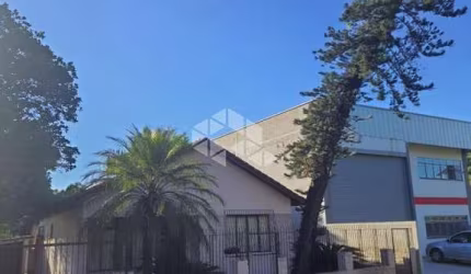 Casa térrea no centro