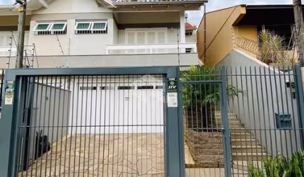Casa de 175m², com 3 dormitórios, sendo 1 suíte master, bairro São José, São Leopoldo.