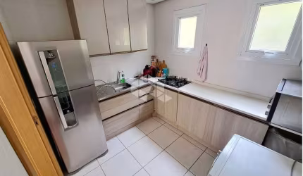 Apartamento térreo, com 2 dormitórios, sala, cozinha, 1 banheiro, 1 vaga, aceita financiamento bancário e FGTS.
