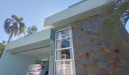CASA PLANA - ÁREA RESIDENCIAL