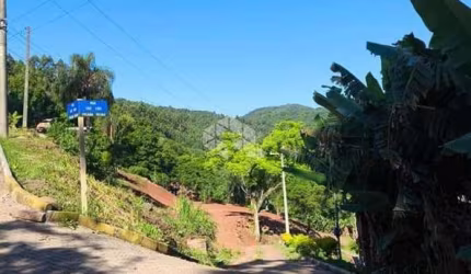 Terreno em Picada Feijão, com 3.790m², no Loteamento São Luiz