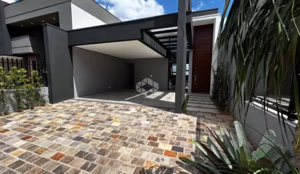 Casa 03 dormitórios  centro Estância Velha