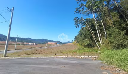 Terreno  bairro Três Rios do Norte