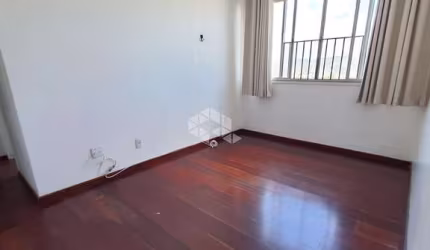 Apartamento 02 dormitórios.
