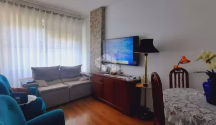 Apartamento com 2 dormitórios, de frente, ensolarado no Centro de Porto Alegre.