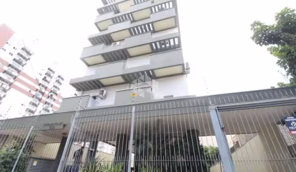 Apartamento andar alto menino deus