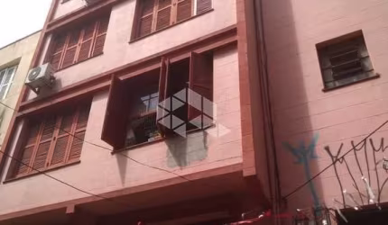 APARTAMENTO 1 DORMITÓRIO NO CENTRO