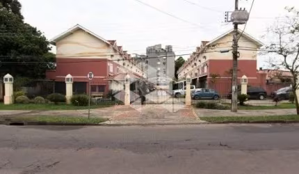 Casa em Condomínio a venda de 3 dormitórios no bairro Camaquã