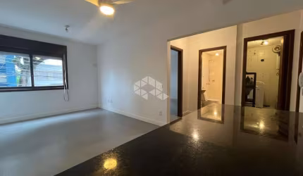 Apartamento de 01 dormitório com vaga carro no bairro Santana