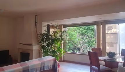 Apartamento 02 Dormitórios Á VENDA no Bairro Bom Fim