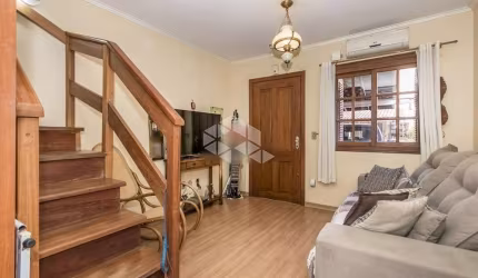 CASA EM CONDOMÍNIO 3 DORMITÓRIOS