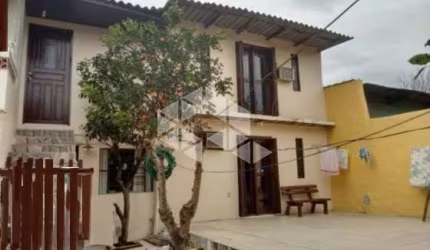 Ótima casa com 3 quartos em Viamão