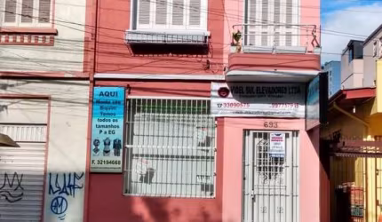 Casa Residencial ou Comercial na rua Santana