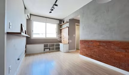 Apartamento 2 quartos 1 vaga na Cidade Baixa.