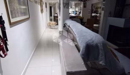 Casa de 2 dormitórios com 150 m² na Cidade Baixa, POA/RS.