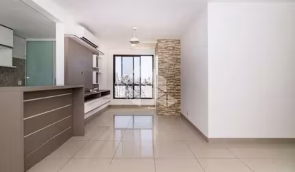 Apartamento 02 dormitórios/quartos em andar alto com 01 vaga no  PARK PLAZA