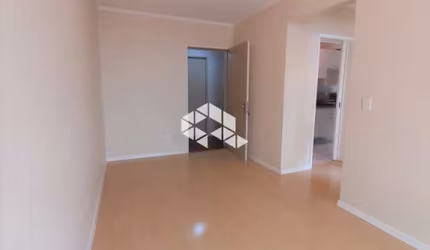Apartamento com 1 dormitório e vaga para carro