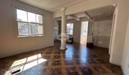Apartamento com 2 dormitórios no centro de Porto Alegre