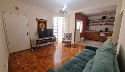 APARTAMENTO 2 DORMITÓRIOS NA CIDADE BAIXA