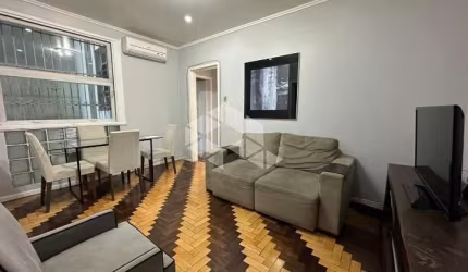 Apartamento 2 quartos no Centro Histórico com garagem.