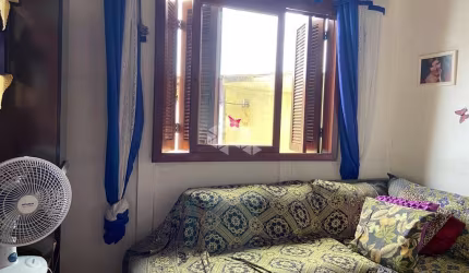 VENDE CASA 3 DORMITÓRIOS MEDIANEIRA