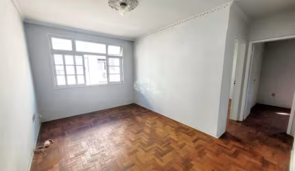 Apartamento de 02 dormitórios entre os bairros Menino Deus e Medianeira.