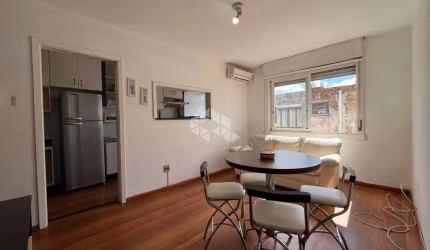 APARTAMENTO DE DOIS QUARTOS (DORMITÓRIOS) E UMA VAGA DE GARAGEM NO BAIRRO PETRÓPOLIS EM PORTO ALEGRE.