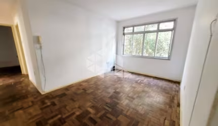 Apartamento de três (03) dormitórios - todos de excelente tamanho.